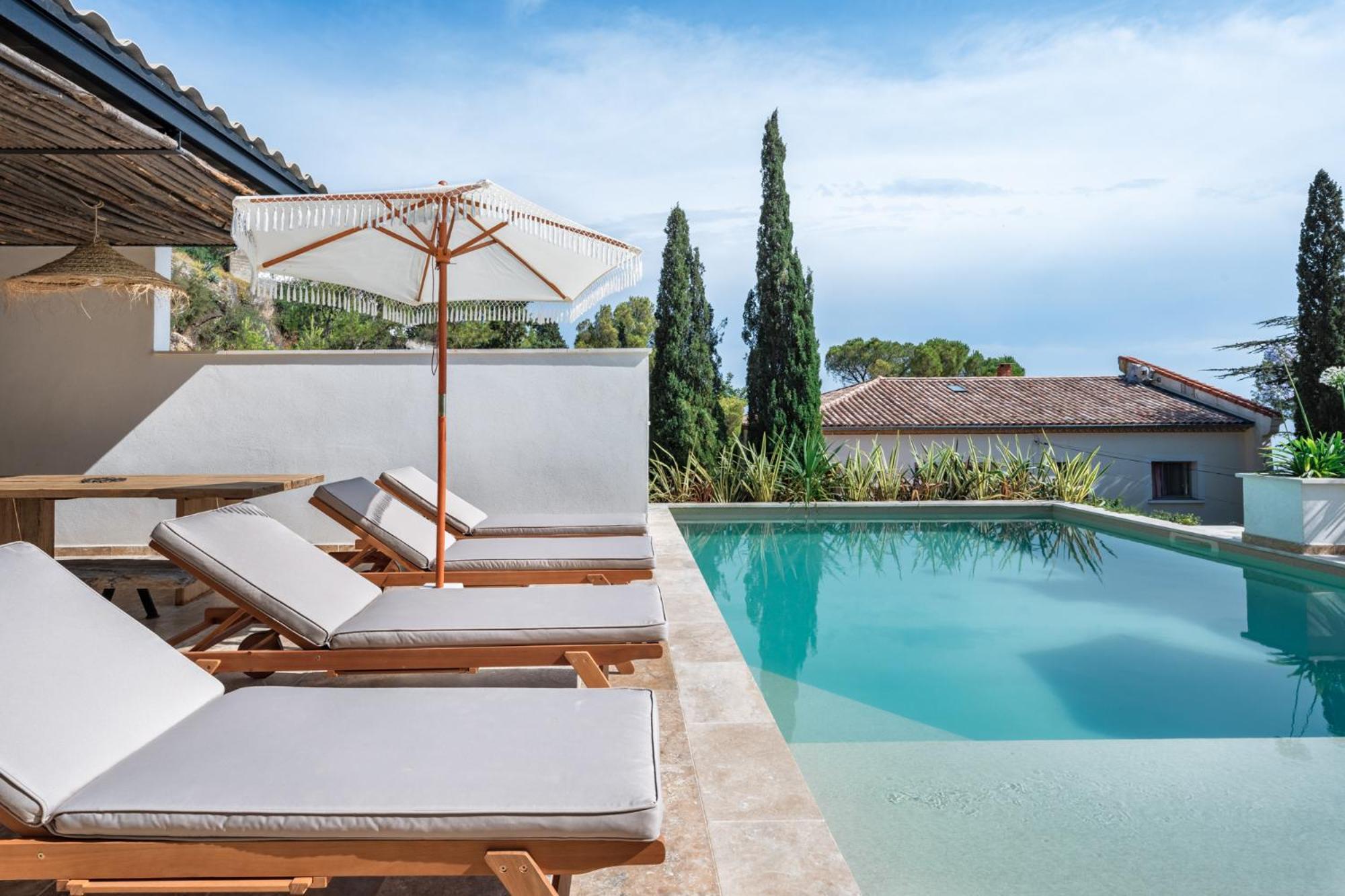 Les Tonnelles - Villa Saint-Clair Sète Exteriör bild