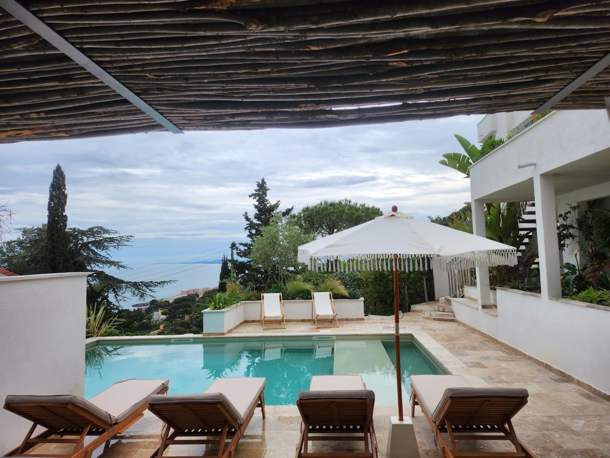 Les Tonnelles - Villa Saint-Clair Sète Exteriör bild